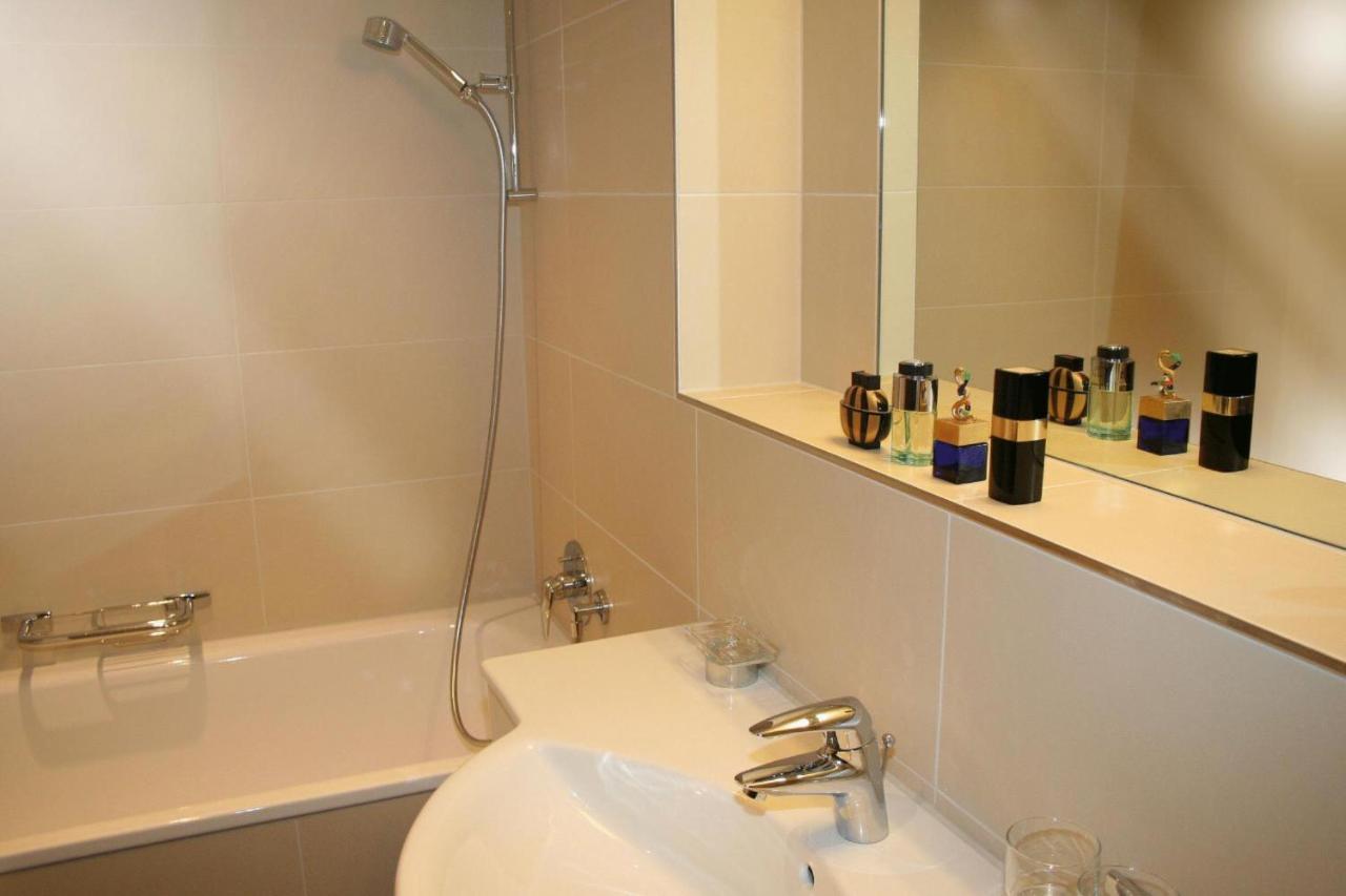 Hotel Hoeri Inn Chambre photo